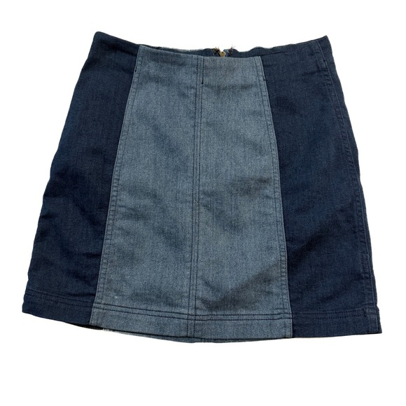 Free People Modern Femme Two Tone Denim Skirt Size 6 - Picture 3 of 4
